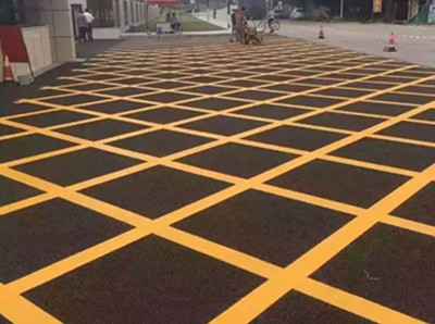 通州道路黄色网格线