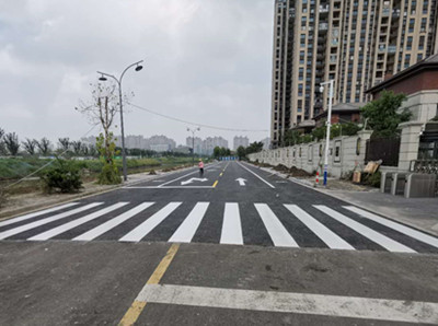 通州新建楼盘道路画线